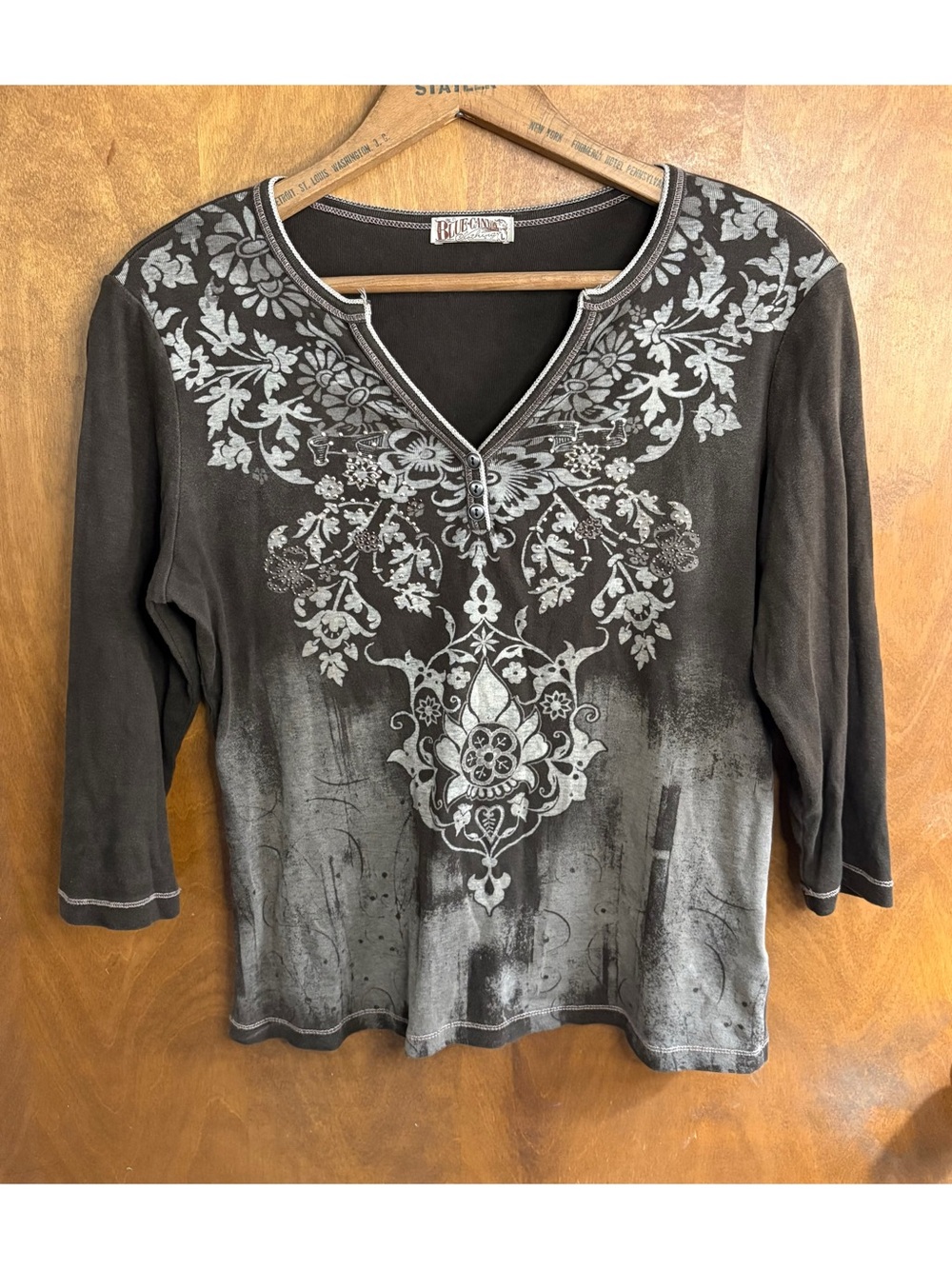 Vintage Y2K Brown Studded Graphic Top Whimsigoth Fairy Grunge Goth Mcbling Bratz
